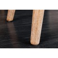 Designová elegantní lavice Karen se sametovým béžovým potahem a dřevěnými nožičkami 90cm