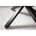 Masivní jídelní stůl Cosmos ze dřeva sheesham hnědé barvy s černýma nohama z kovu 200cm