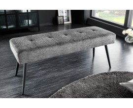 Designová lavice Soreli s tmavě šedým čalouněním s texturovanou tkaninou