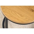 Set dvou designových kulatých konferenčních stolků Nadjá v industriálním stylu z kovu a dřeva