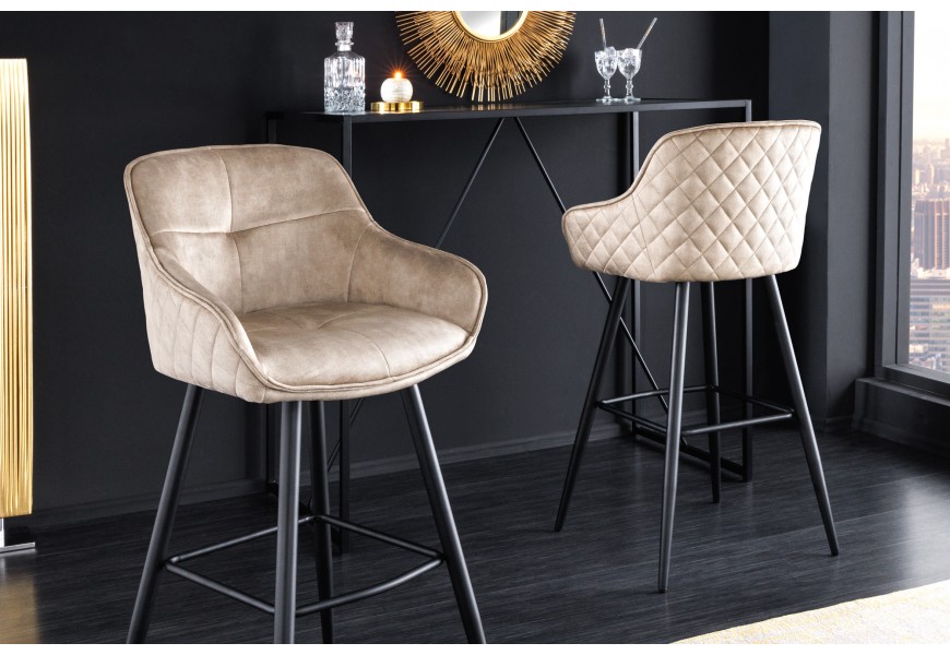 Glamour designová barová židle Rufus s béžovým champagne potahem a černou konstrukcí z kovu 100cm