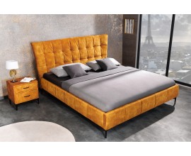 Designová manželská manželská postel Velouria s hořčivě žlutým sametovým čalouněním 160x200
