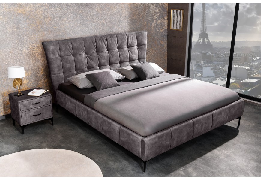 Designová čalouněná manželská postel s tmavě šedým sametovým potahem s chesterfield prošíváním 180 cm