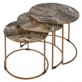 Art deco designový set tří příručních stolků Avery zlaté barvy s mramorovým povrchem