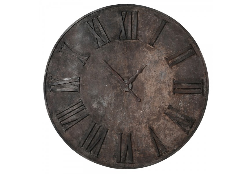 Velké luxusně vintage nástěnné hodiny s kovovými římskými čísly z kovové konstrukce s efektem rzi v černé barvě