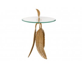 Art-deco kulatý příruční stolek Pluma se skleněnou vrchní deskou a podstavou s designem pírek ve zlaté barvě 45 cm