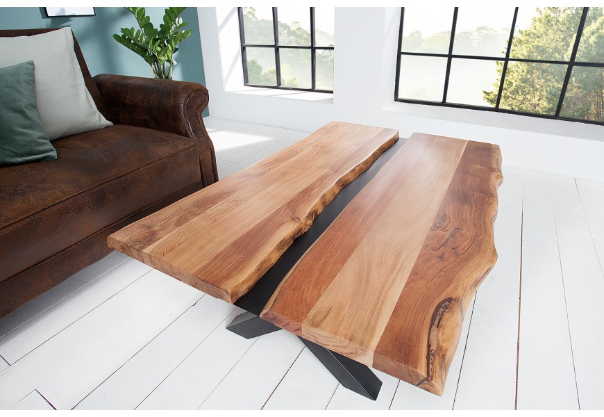 Designový konferenční stolek se dvěma deskami z masivního akáciového dřeva s překříženými nožičkami do tvaru X
