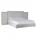 Luxusní moderní manželská postel Nubilia s masivním čalouněným čelem s dekorativním lineárním prošíváním oblačná šedá 180 cm