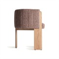 Luxusní čalouněná jídelní židle Navagio se třemi nohama a obloukovou opěrkou s ozdobným prošíváním hnědá