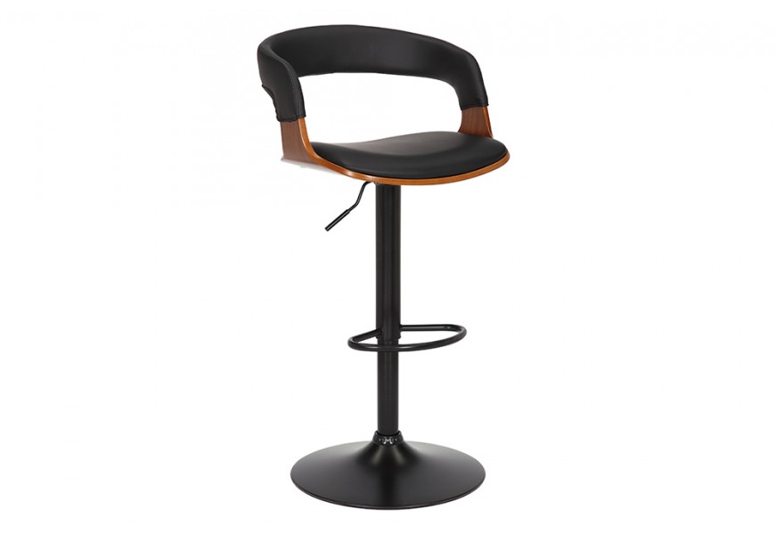 Otočná kožená černá barová židle Norwich s hnědým dřevěným detailem na sedací části s nízkou opěrkou a výškově nastavitelnou kulatou kovovou nohou se širokou podstavou