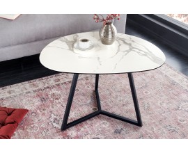Oválný konferenční stolek Ceramia s bílou vrchní deskou s mramorovým designem a černými nožičkami 70 cm