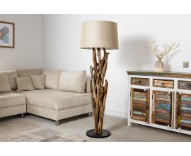 Luxusní venkovská stojací lampa Pole s naturální hnědou podstavou z teakového dřeva a béžovým stínítkem 150 cm