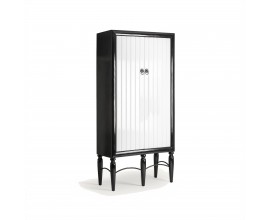 Luxusní černo bílá barová skříňka Gerrit s vyřezávanými nožičkami a dvojitými dvířky se svislým lineárním reliéfem 220 cm