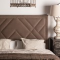 Luxusní čalouněné čelo postele Desert Rose v béžové barvě s vybíjeným geometrickým zdobením 190 cm