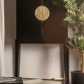 Luxusní černá art deco barová skříňka Vincent s kovovými detaily ve zlaté barvě a vnitřním zrcadlem 166 cm
