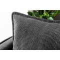 Designová dvoumístná čalouněná manšestrová sedačka Amalfi v Retro stylu v tmavě šedé barvě s industriálním nádechem