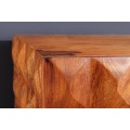 Designový tv nástěnný stolek Vinan z masivního mangového dřeva se třemi dvířky 160 cm