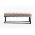 Designová retro čalouněná lavice Taxil se světlým šedo béžovým potahem z buklé látky 110 cm