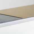 Luxusní art deco bílý barový pult Moraira s mramorovým designem a zlatými metalickými prvky s policemi 150 cm
