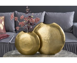 Designová orientální sada dvou zlatých váz Konstantino kulatého plochého tvaru s kovaným zdobením 44 cm