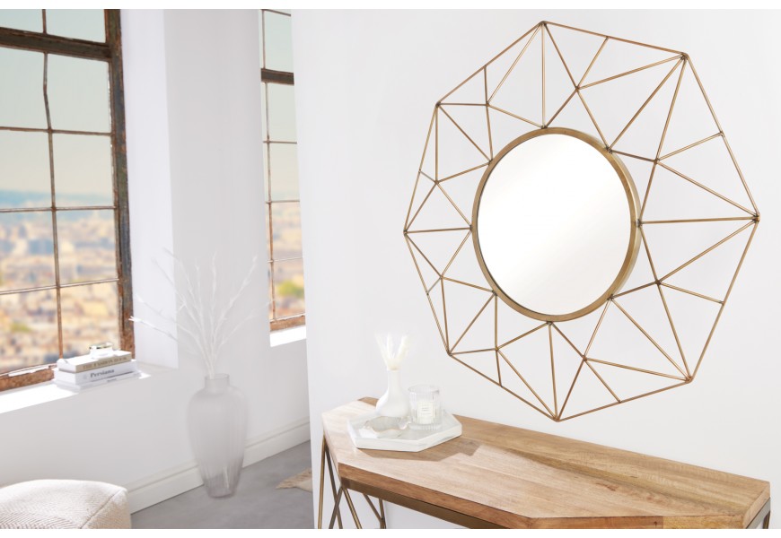 Designové zlaté art deco zrcadlo Xoia se širokým kovovým rámem s diamantovým vzorem a kulatou zrcadlovou plochou