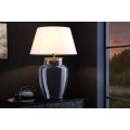 Stylov&aacute; skleněn&aacute; stoln&iacute; lampa Clasico s nohou v podobě n&aacute;doby s v&aacute;lcov&yacute;m b&iacute;l&yacute;m st&iacute;n&iacute;tkem 80 cm