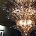 Luxusní art deco designový závěsný lustr Smokey ze skla a kovu v šedé barvě se zlatými detaily 80 cm