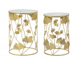 Designový zrcadlový zlatý set dvou příručních stolků Natura Elegante kulatého tvaru s reflexní vrchní deskou a kovovou konstrukcí s motivem ginko listů