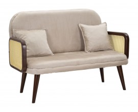 Retro designov&aacute; dvoum&iacute;stn&iacute; sedačka Salov s venkovsk&yacute;m ratanov&yacute;m v&yacute;pletem v jemn&eacute; žlut&eacute; barvě s potahem v b&eacute;žov&eacute; barvě se sametov&yacute;m leskem s hnědou dřevěnou konstrukc&iacute;