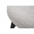 Moderní barová židle Magnus se světle šedým čalouněním z látky s ergonomickým opěradlem na černých kovových nohách 108 cm