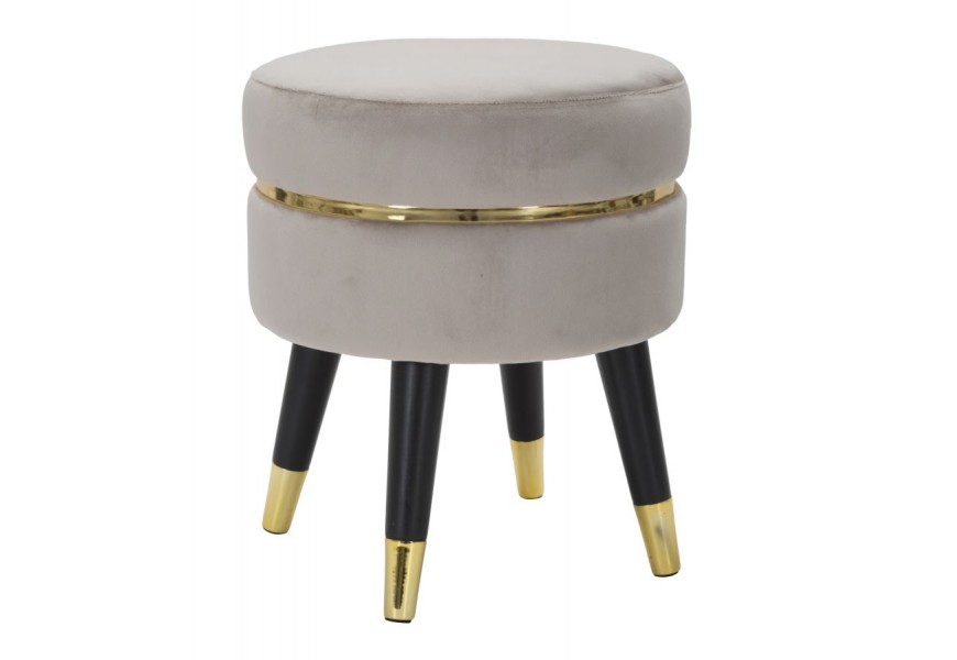 Glamour taburetka Laurentia v kulatém tvaru s potahem se sametovým leskem v šedé barvě s nožičkami v černé barvě s detaily ve zlaté barvě