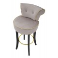 Designov&aacute; art deco &scaron;ed&aacute; barov&aacute; židle Vivienne s čern&yacute;mi nožičkami se zahnutou opěrkou se zlat&yacute;mi detaily 96 cm