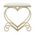 Designová glamour taburetka Amorattia s krémovým sametovým čalouněním a zlatou kovovou podstavou ve tvaru srdce 50 cm
