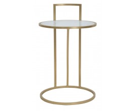 Glamour příruční stolek Amadora se zlatou kovovou konstrukcí s obloukovým designem a mléčnou skleněnou deskou 61 cm