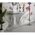Designový art deco oválný konzolový stolek Fascinio se stříbrnou geometrickou podstavou a bílou mramorovou deskou 120 cm