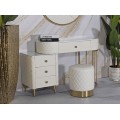 Glamour toaletn&iacute; sestava Glamia Tapise s diamantov&yacute;m vzorem a b&iacute;lou mramorovou deskou s kr&eacute;mov&yacute;m kožen&yacute;m čalouněn&iacute;m 120 cm