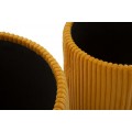Moderní set kulatých oranžových čalouněných sametových taburetek Lidia s žebrovaným prošíváním a úložným prostorem 38 cm