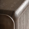Luxusní dvoudveřová art deco skříň Ardelle v hnědém odstínu se dvěma poličkami se zlatými úchyty 142 cm