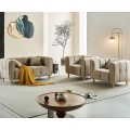 Designová glamour sedací sestava nábytku Celestia do obývacího pokoje se světlým hnědým sametovým potahem a zlatým detailem