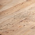 Luxusní venkovský obdélníkový hnědý psací stůl Henry z masivního dřeva s přírodní štěrkturou a nožičkami ve tvaru A 148 cm
