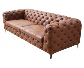 Luxusní chesterfield třímístná sedačka Modern Barock v hnědé barvě s koženým potahem s prošíváním s nožičkami z kovu v černé barvě