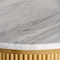 Luxusní art deco kulatý mramorový barový stůl Benny se zlatou kovovou nohou a vrchní bílou deskou s šedými žilkami 76 cm