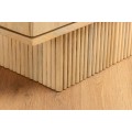 Luxusní art deco masivní dvoudveřová obdélníková barová skříňka Sonia v hnědé barvě s geometrickým reliéfním vzorem 141 cm