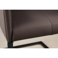 Designová kožená industriálna konzolová stolička Samson s hnedo šedým prešívaným poťahom a kovovou černou nohou 95 cm