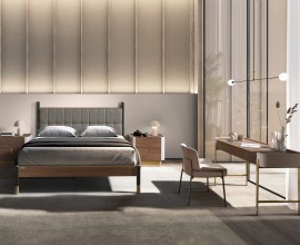 Luxusní moderní ložnicová sestava Forma Moderna v zemitých odstínech hnědé a béžové se zlatým metalickým akcentem