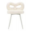 Moderní designová bouclé bílá čalouněná jídelní židle Janar s bílými kovovými nožičkami 67 cm