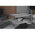 Stylov&yacute; obd&eacute;ln&iacute;kov&yacute; art deco stř&iacute;brn&yacute; kovov&yacute; konferenčn&iacute; stolek Silviana s polic&iacute; a b&iacute;l&yacute;m mramorov&yacute;m designem 90 cm