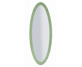 Moderní oválné nástěnné zrcadlo Liri s mozaikovým rámem ze zeleného skla a elegantním segmentovým designem