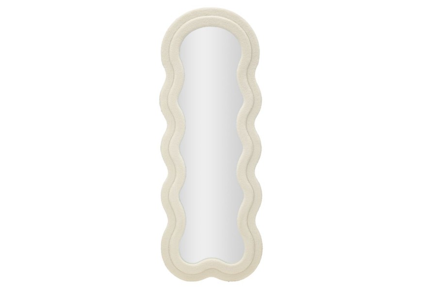 Nástěnné designové zrcadlo Swan s dvojitým vlnitým rámem v krémové barvě s bouclé povrchem a výztuhou z dýhovaného dřeva v obdélnikovém tvaru