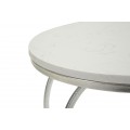 Dizajnový kulatý příruční stolek Amorattia s bílými mramorovými deskami a kovovou stříbrnou konstrukcí ve tvaru srdce 45 cm
